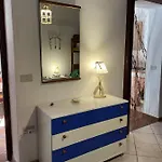 Casa Spaziosa Al Centro Di Ustica *
