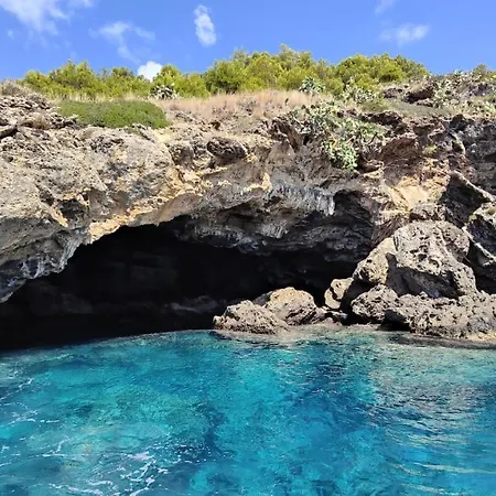 Casa Spaziosa Al Centro Di Ustica Appartement Isola di Ustica